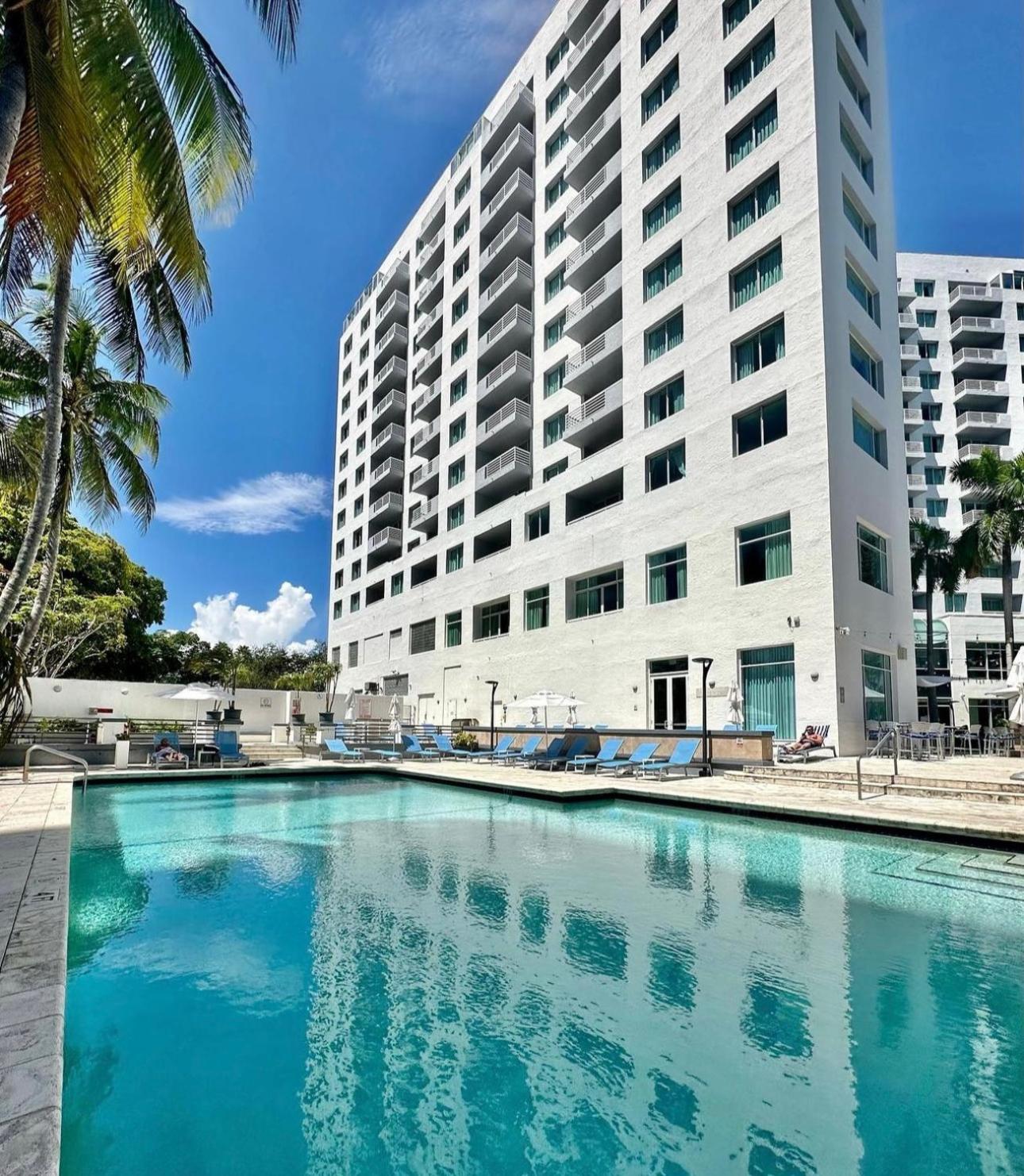 Galleryone Doubletree Hilton Gc Turtle Cove Fort Lauderdale Extérieur photo
